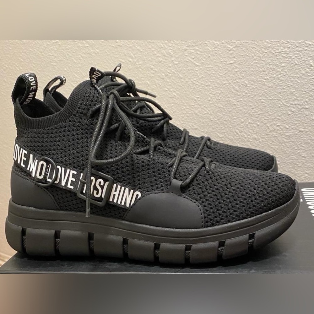 Moschino BRAND NEW black sneakers